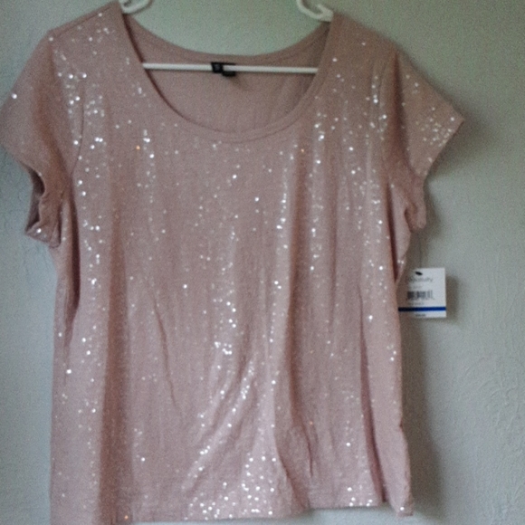 Relativity Tops - Relativity sequined tee peach colored   size PLX